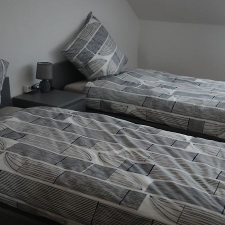 Moderne Wohnung In Eutritzsch Leipzig Bagian luar foto